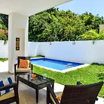 Casa Cielo Family House